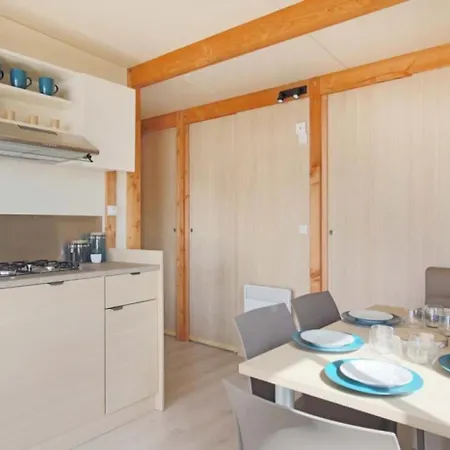 Camping 3 étoiles - Ccbfggd 3*